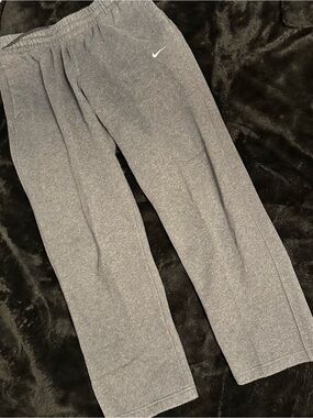 Nike Sportswear Club Fleece Sweatpants GREY (2010) Open Hem Mens MEDIUM
